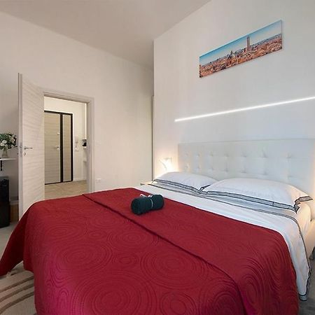Triumvirato Rooms Болонья Екстер'єр фото