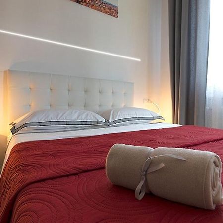 Triumvirato Rooms Болонья Екстер'єр фото