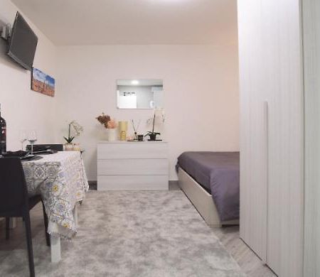 Triumvirato Rooms Болонья Екстер'єр фото